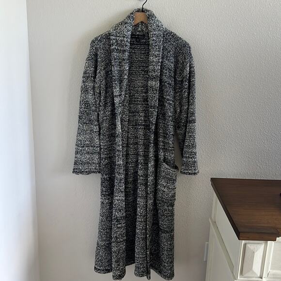 Barefoot Dreams CozyChic Adult Robe Gray Size 1 (Small)